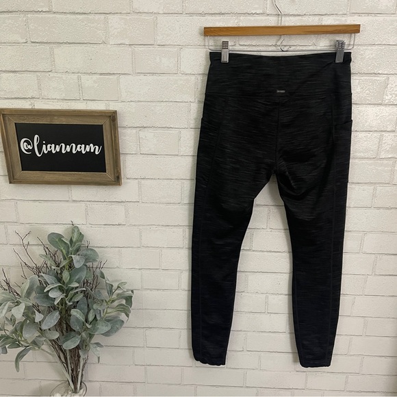 MONDETTA Black / Gray Heathered Side Pocket Leggings - Picture 8 of 12